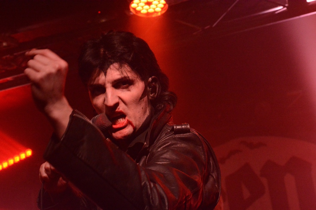 William Von Ghould Singing with the band Creeper at on their 12 Days of Night Tour